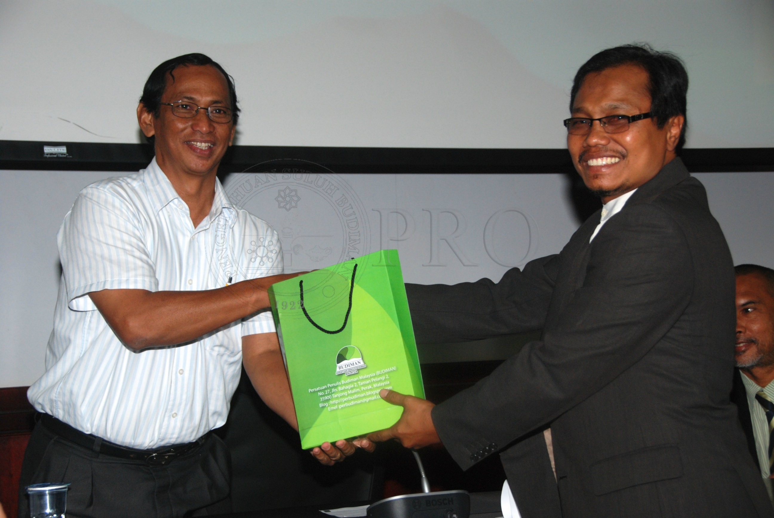 PRO 12 118 sastera DSC 5647